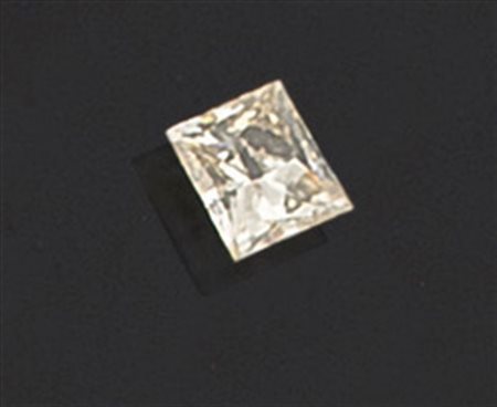 DIAMANTE Diamante taglio princess di ct 1,03, colore fancy light brownish...