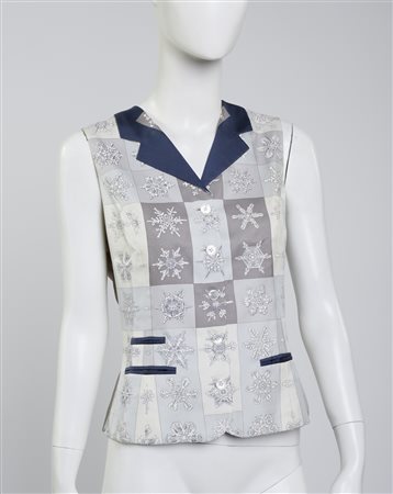  HERMES - Gilet in seta stampata "Les Feux de l'Hiver" con profili blu.