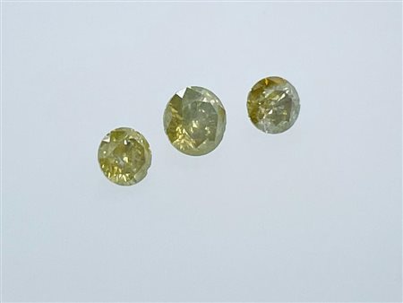 3 DIAMANTI 0,73 CT COLORE FANCY GIALLO INTENSO PUREZZA TRA I2 E I3 TAGLIO...