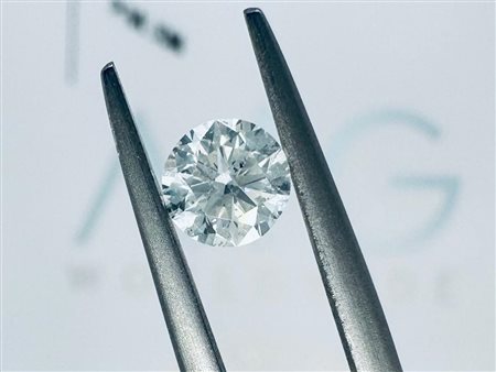 1 DIAMANTE I2 0,63 CT COLORE H - PUREZZA SI2 - TAGLIO BRILLANTE - CERTIFICATO...