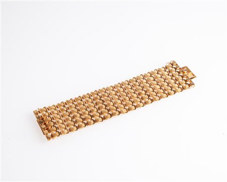  
Bracciale in oro a maglia Anni '50
 Lunghezza cm 17,5,altezza cm 4,3