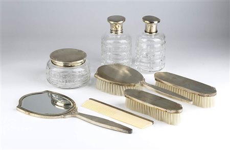 Set toilette italiano in argento e vetro molato - anni '40 del XX secolo