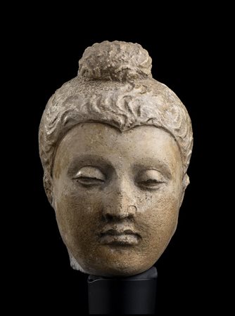 TESTA DI BUDDHA IN STUCCO
stile Gandhara