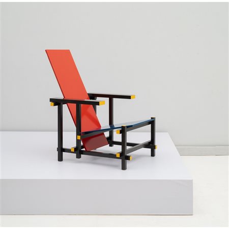 GERRIT RIETVELD, Riedizione della poltrona modello “635”