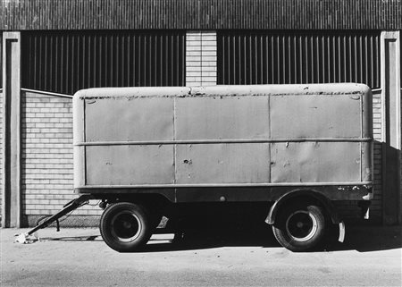 Gabriele Basilico (1944-2013)  - Milano, ritratti di fabbriche, 1978