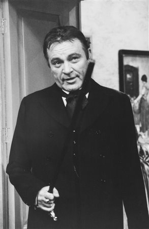 Tazio Secchiaroli (1925-1998)  - Richard Burton in "Il viaggio", 1974