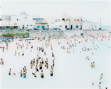 Massimo Vitali (1944)  - Natural habitats, 2010