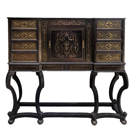 Mobile cabinet boulle