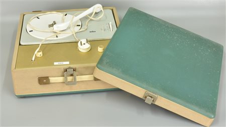 GIRADISCHI marca Braun, completa di custodia originale e altoparlante, cm...