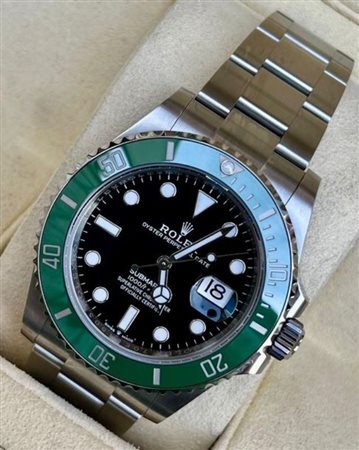 ROLEX SUBMARINER 126610LV STARBUCKS