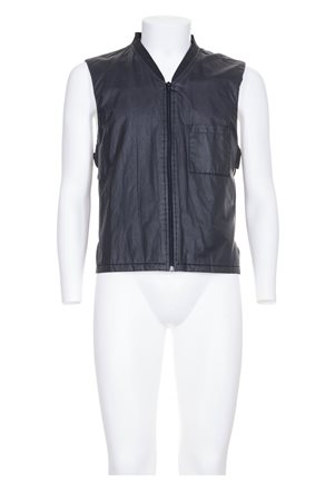 HELMUT LANG Lightweight padded vest DESCRIPTION: Lightweight black padded...