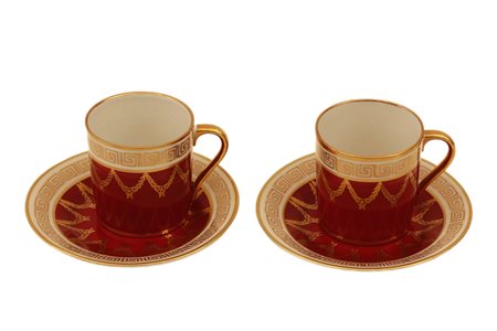    Coppia di tazzine Sevres rosse e oro 