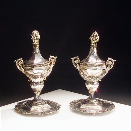 Coppia di spargi essenze in argento, Turchia 1790