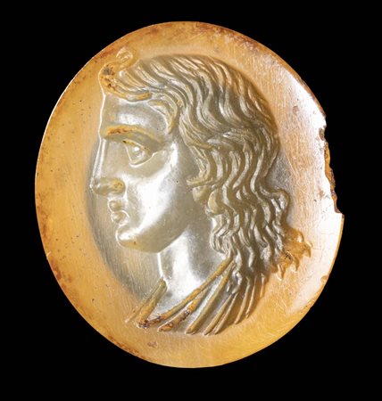 AN EASTERN ROMAN CHALCEDONY INTAGLIO. PORTRAIT OF A YOUTH.