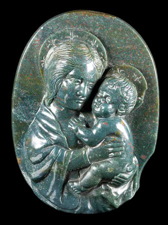 A LARGE LATE RENAISSANCE BLOODSTONE CAMEO. MADONNA WITH THE CHILD. 