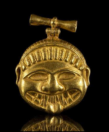AN ETRUSCAN MODERN REVIVAL GOLD MASK OF A GORGONA. 