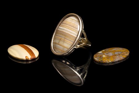A RARE SET COMPOSED BY A GEORGIAN RING WITH THREE INTERCHANGEABLE STONES. 