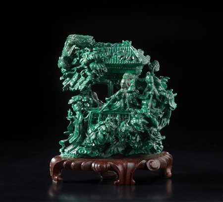  Arte Cinese - Intaglio in malachite raffigurante pagoda 
Cina, seconda metà XX secolo .