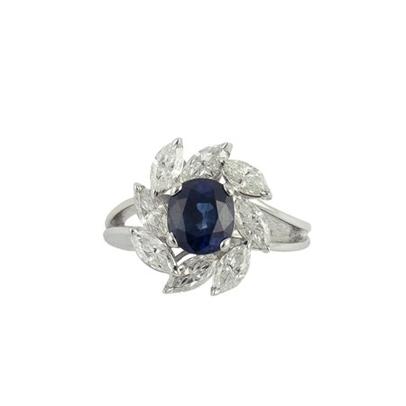 Anello in oro 18kt. con zaffiro Ceylon Royal Blue taglio ovale di ct. 2,10 e...