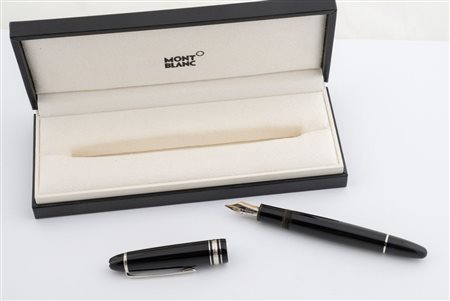 MONTBLANC Penna stilografia modello MEISTERSTÜCK 4810 N. 149. Fusto in resina...