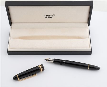 MONTBLANC Penna stilografia modello MEISTERSTÜCK 4810 N. 149. Fusto in resina...