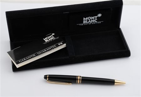 MONTBLANC Penna a sfera modello Meisterstuck Nero 164. Corpo in resina nera,...