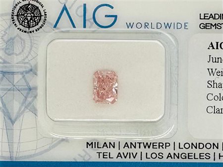 DIAMANTE SINTETICO HPHT 0,94 CT COLORE FANCY VERDE INTENSO ROSA* - PUREZZA...