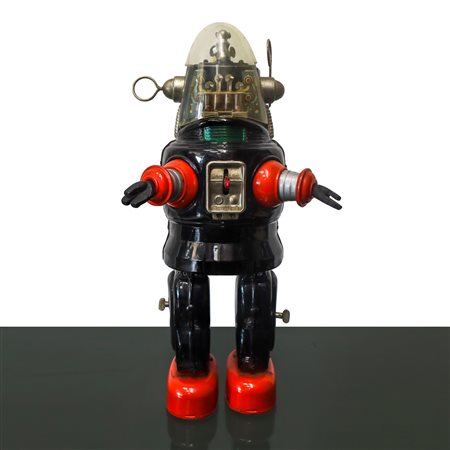 Robby Robot, made in Japan,dal fim "Il Pianeta Proibito", 50s