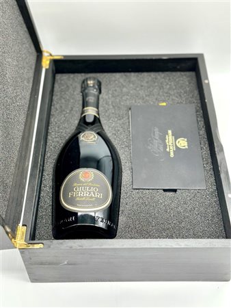  
Fratelli Lunelli Ferrari, Giulio Ferrari Riserva del Fondatore Collezione Metodo Classico Trentodoc 2001 2001
 0,75