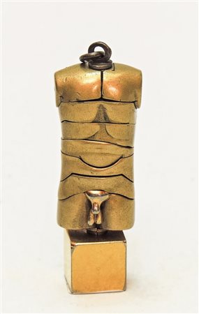 MIGUEL BERROCAL (1933-2006) David piccola scultura pendente in metallo,...