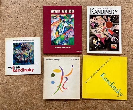 WASSILY KANDINSKY - Lotto unico di 5 cataloghi