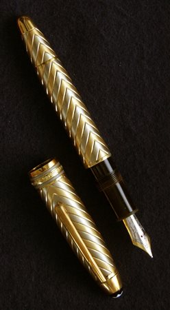 Montblanc Meisterstuck Solitaire 146 stilografica media - spigata oro giallo...