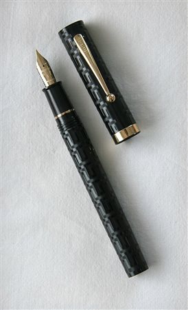 Sheaffer 1920 - Labirint stilografica - pennino placcato oro 23 kt