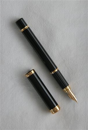 Waterman 200 Rhapsody - Lady Patricia stilografica - oro e lacca nera