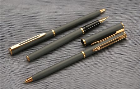 Waterman Supergold stilografica + penna a sfera + matita - feltro grisè