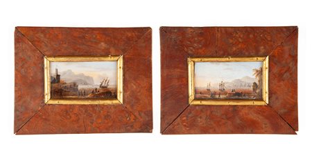 Pittore del XVIII secolo Coppia di dipinti in miniatura raffiguranti marine con velieri e personaggi