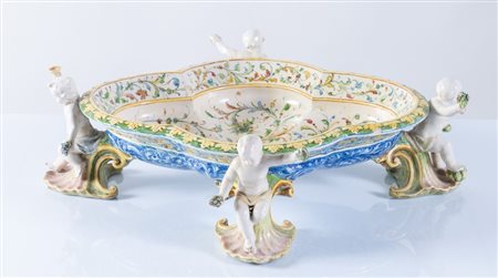 ANGELO MINGHETTI (1822-1885), 1900 ca. Grande centrotavola in ceramica...