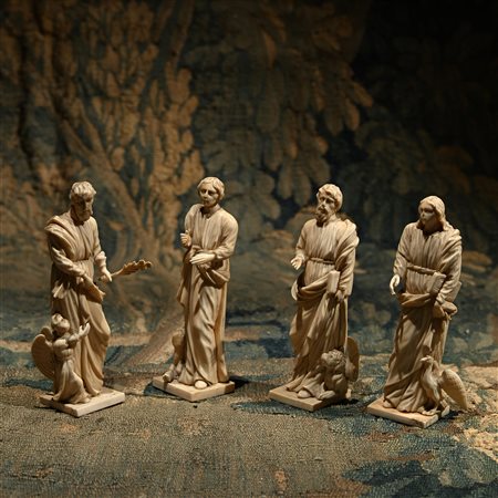 Gruppo di quattro sculture raffiguranti gli Evangelisti, Germania XIX secolo