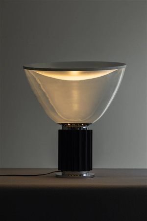 ACHILLE E PIER GIACOMO CASTIGLIONI<BR>Lampada da tavolo mod. Taccia