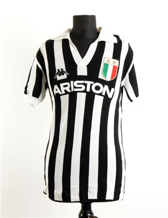  
CALCIO, Platini Michel, maglia Juventus 1986
 