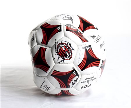  
Calcio, Italia, pallone cuoio autografato AC MILAN 1990s
cuoio 