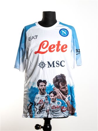  
Calcio, Italia, SSC Napoli, Kvaratskhelia maglia GAME FACE 2023
stoffa varie