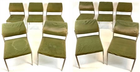 Gruppo di dieci sedie con strutture in metallo cromato, sedute e schienali imbo