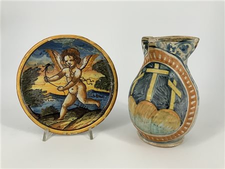 Manifatture differenti, secolo XVI. Lotto composto da un'alzatina in maiolica d