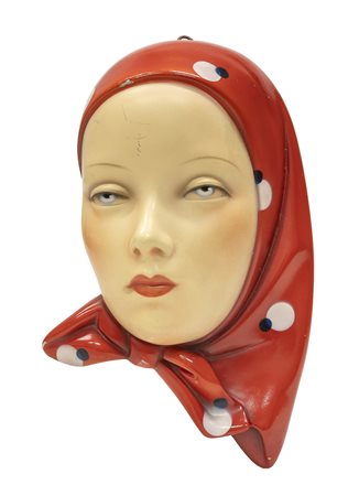 SCULTURA DI DONNA CON FOULARD IN GESSO POLICROMO