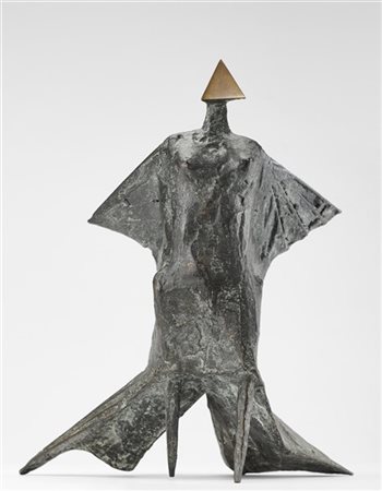 Lynn Chadwick "Walking cloaked figure II" 1978
bronzo parzialmente lucidato
cm 2