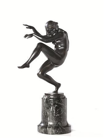 Karl Perl(1876-?)NUDO FEMMINILE DANZANTEscultura in bronzo, alt. cm 23su...