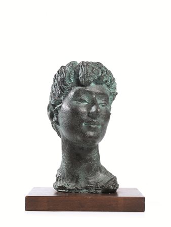 Conte Carlo(Soligo 1898 - 1966)TESTA DI DONNA scultura in bronzo, alt. cm...