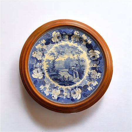  
Wedgwood - Piatto da collezione "Etruria" 
 diametro cm 41