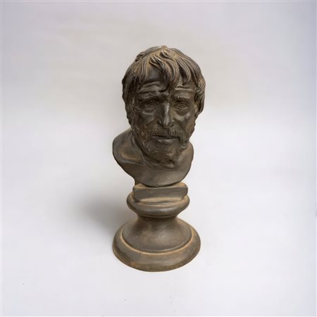  
Busto raffigurante Seneca Manifattura italiana, XIX secolo
bronzo  16 x 7cm